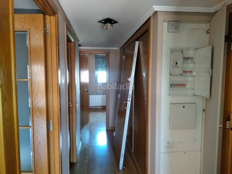 Foto 7a328a1c-0e5d-41d2-a393-bfe9cffd9dac. Àtic a calle ordicia 35 a Orcasitas Madrid
