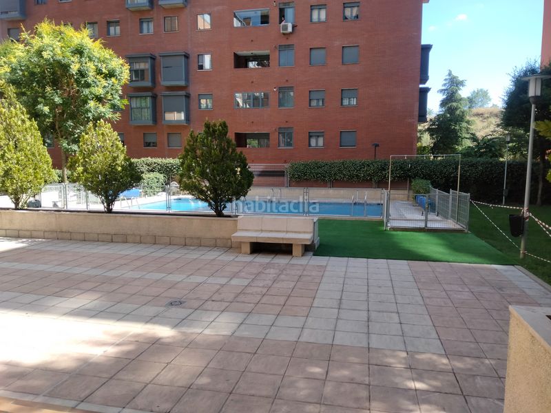 Foto 39d78547-e653-4050-80d1-6aeea94b3b41. Pis amb calefacció aparcament a Orcasitas Madrid
