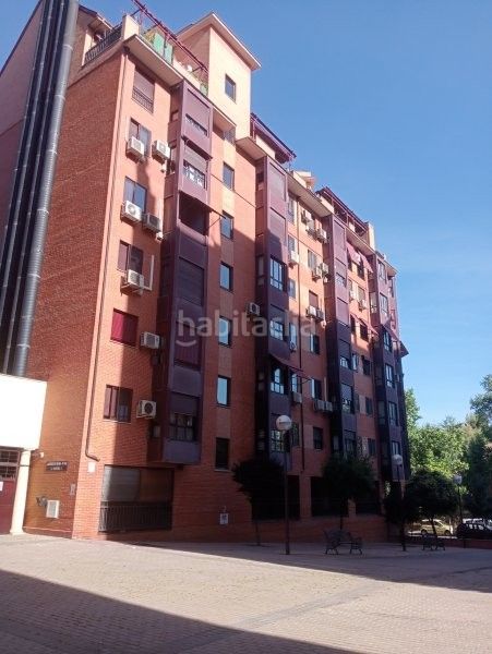 Foto 36edb5ee-d875-477f-bb5b-764cd6be00a2. Piso en calle horizón 3 en Orcasitas Madrid