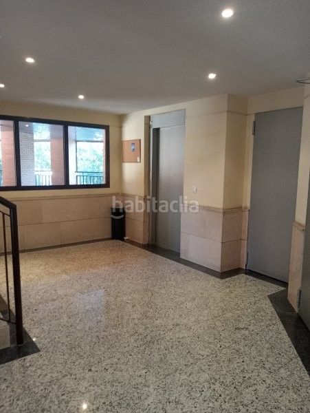 Foto e3dd39e6-4fdc-46d8-85f8-07ade081159a. Piso en calle horizón 3 en Orcasitas Madrid