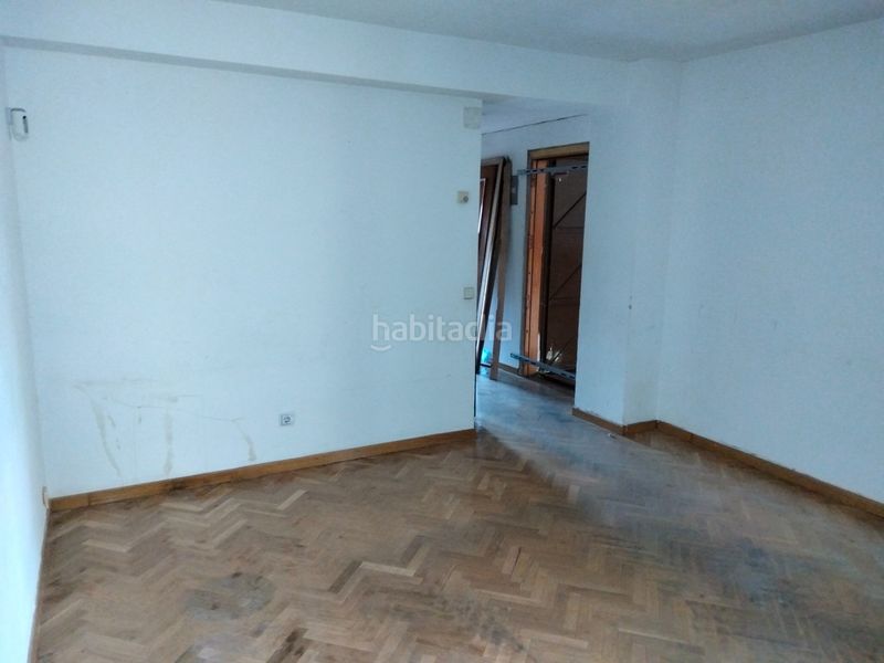 Foto 50e1dc8b-9422-429b-bc6a-8e1defd353b4. Pis a calle de argente 14 a San Diego Madrid