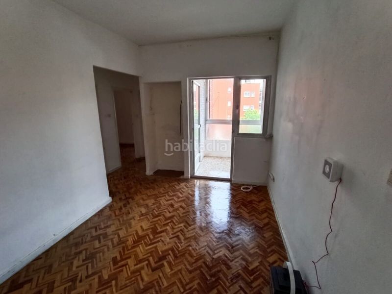 Foto 756f92ff-7791-415b-9c6f-5ddd9bd2ce51. Pis a calle de calahorra 8 a Ambroz Madrid