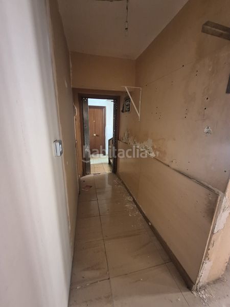 Foto c1937683-cb93-4475-83bc-41be2c5f8b72. Pis a calle del arroyo del olivar 148 a Palomeras Bajas Madrid
