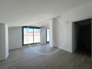 Zweistöckige Wohnung  Carrer de linné. Entrega 1º semestre 2026!