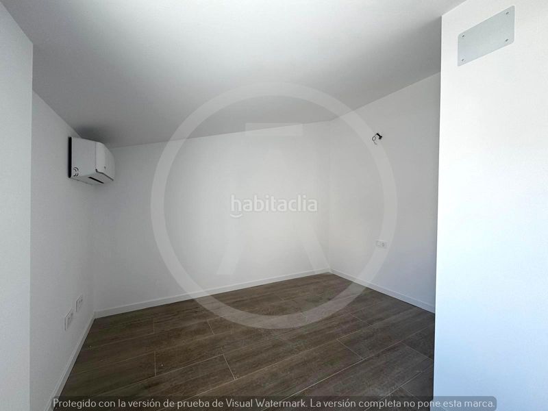 Foto b38d8a9f-2866-497d-8a75-57c7bfa8fb89. Dúplex amb calefacció aparcament a La Cogullada Terrassa