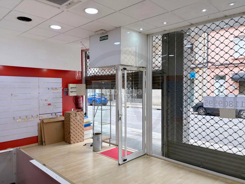 Foto e7776c57-7a10-4fc0-8c0b-e08c9310eec5. Rent business premise with heating in San Pere Terrassa