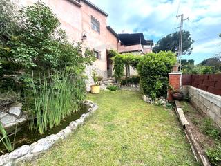 Maison à Viladecavalls. Impresionantes acabados!