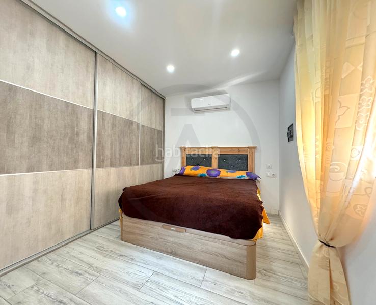 Foto ae853213-f8df-4d2b-b81e-0cd23ac47785. Casa a schiera con riscaldamento parcheggio in Sant Pere Nord Terrassa