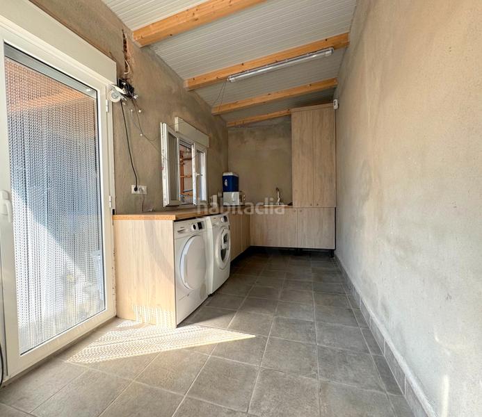 Foto 41fe5919-a798-4bcc-b403-4a9cd657f6f9. Semi detached house with heating parking in Sant Pere Nord Terrassa