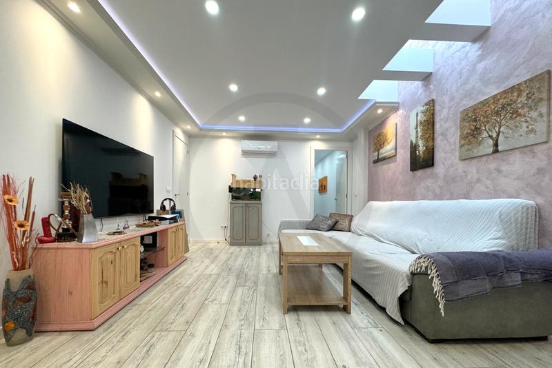 Foto 8644db3c-1076-4c4c-b739-06e0e3fd1dac. Semi detached house with heating parking in Sant Pere Nord Terrassa