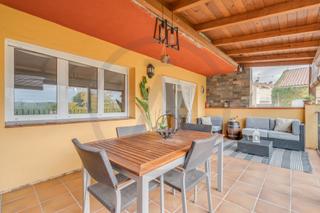 Casa a Viladecavalls. Centro del pueblo y vistas inmejorables