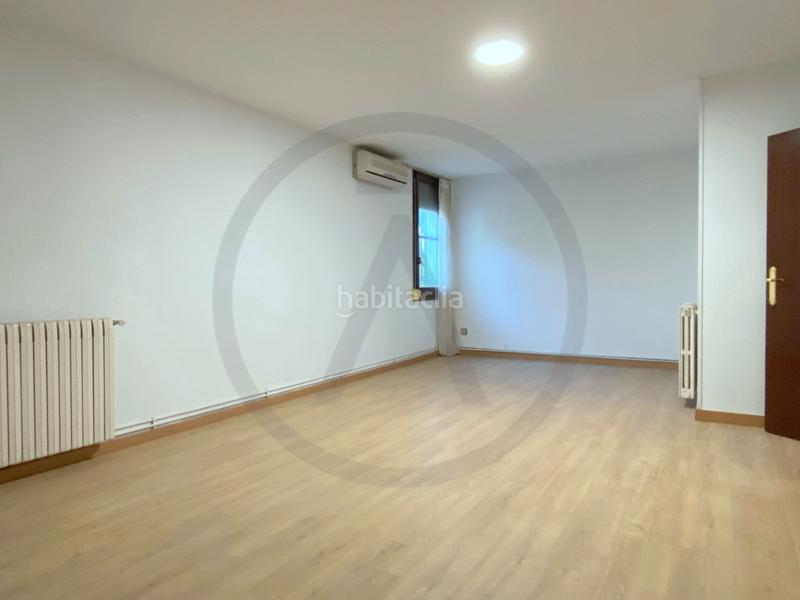 Foto 08a0b5d4-d216-46a6-bcfa-1318f23546af. Casa parcela plana! en Matadepera