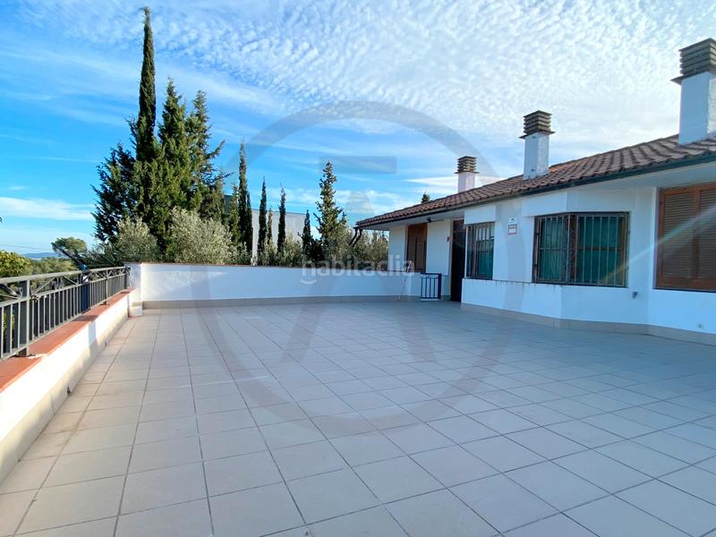 Foto 85b18af0-c4bb-42f6-ba85-f81e1aea6586. Casa parcela plana! en Matadepera