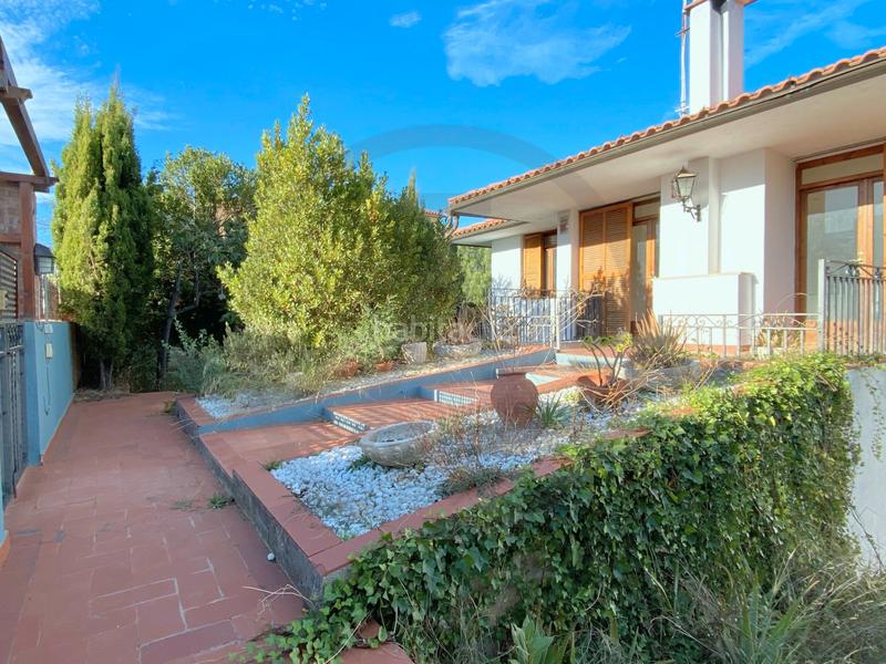 Foto 8725be3e-2902-4e85-aa6d-9af3da5ac258. Casa parcela plana! en Matadepera