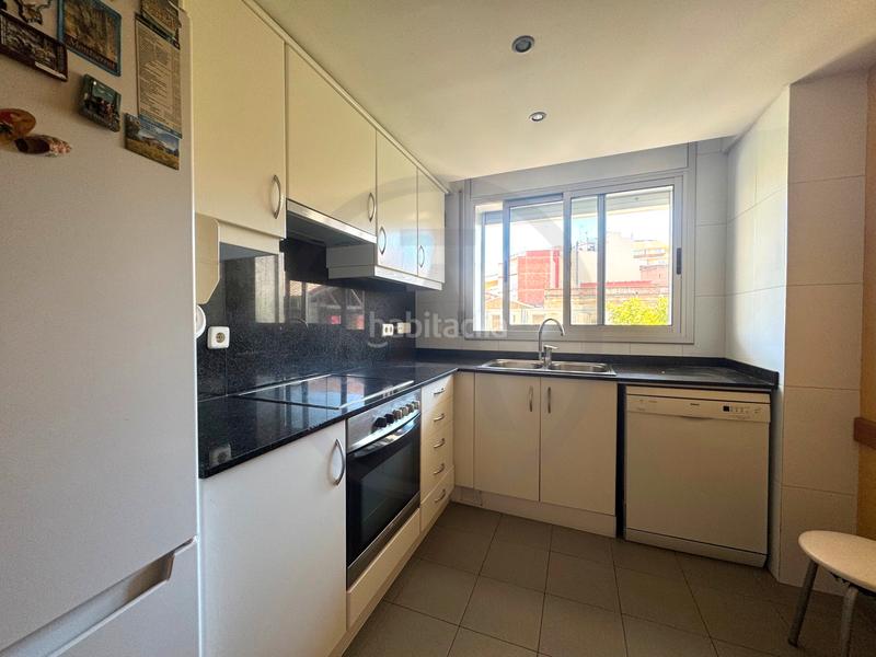 Foto b4d3c303-26f1-42b3-b42a-d365cb3c8407. Appartamento con riscaldamento in Barri del Centre Terrassa