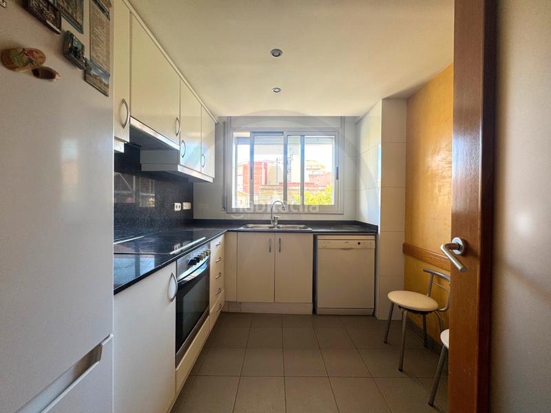 Foto 7e83f544-df53-4628-b9fe-70575c58c2ac. Etagenwohnung mit heizung in Barri del Centre Terrassa