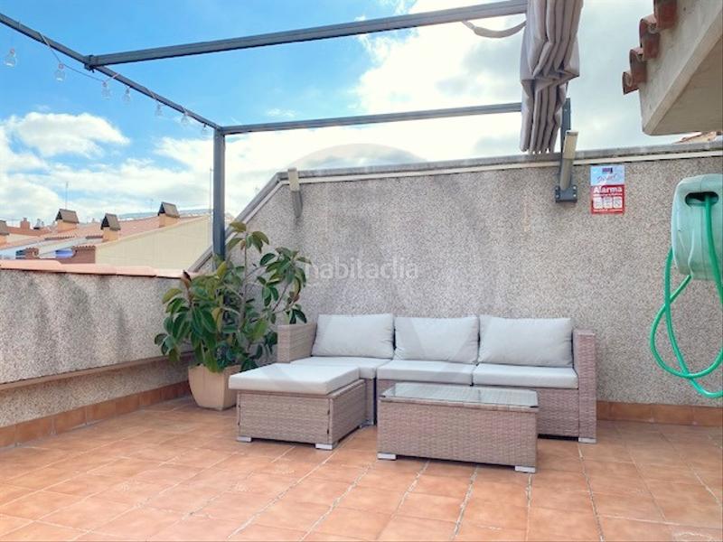 Foto 0fb3b1e4-0d4f-4aa4-b1fc-60094daba689. Dúplex amb calefacció aparcament a Can Palet Terrassa