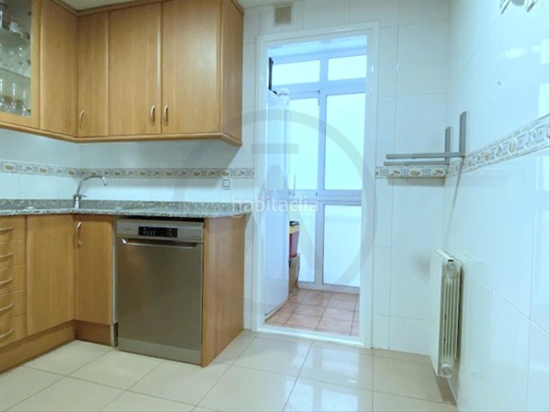 Foto a9af7245-3f6e-40bf-b91b-7103fa32729a. Dúplex junto al centro! en Can Palet Terrassa