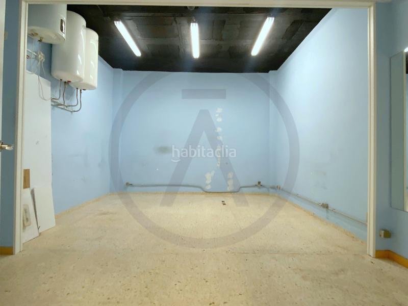 Foto afda7d38-6ab4-49e4-afbf-b3e0cbf61084. Location local commercial dans carrer de la cisterna 31 dans Terrassa