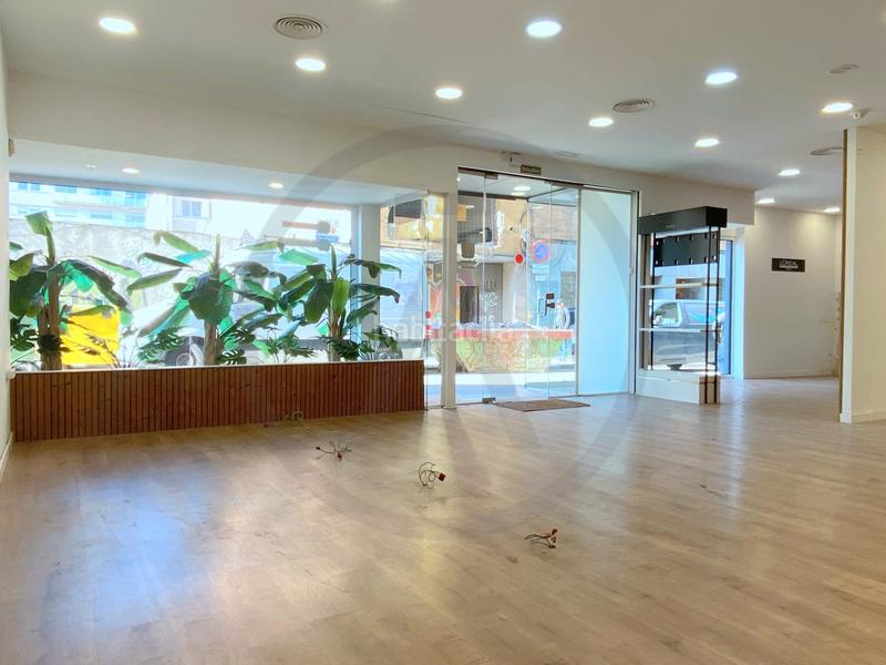 Foto 2fd71bc5-db45-4103-973f-fb6641081a93. Miete geschäftsraum in carrer de la cisterna 31 in Terrassa