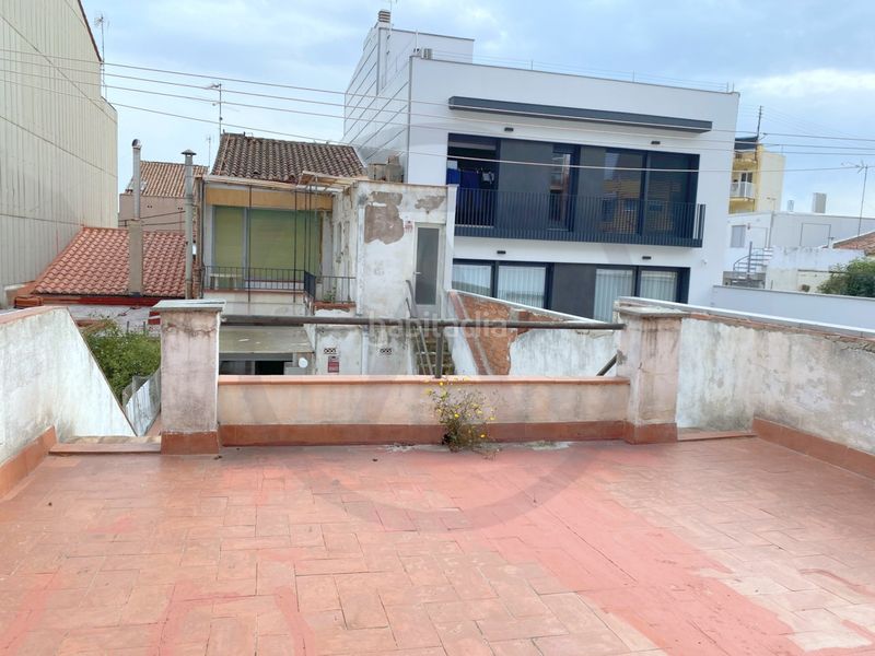 Foto 58cfe69d-4b91-43d3-9e6f-d2dec7d83de9. Casa amb calefacció a San Pere Terrassa