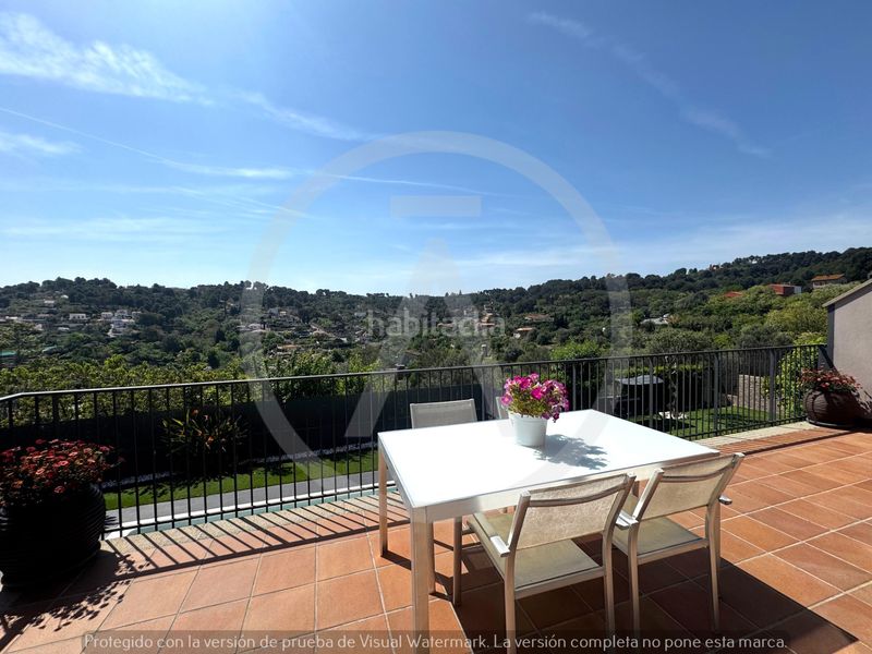 Foto 1c0d467e-6287-43eb-8a53-2ac1b195bace. Casa amb calefacció aparcament piscina a Can Palet de Vista Alegre Terrassa