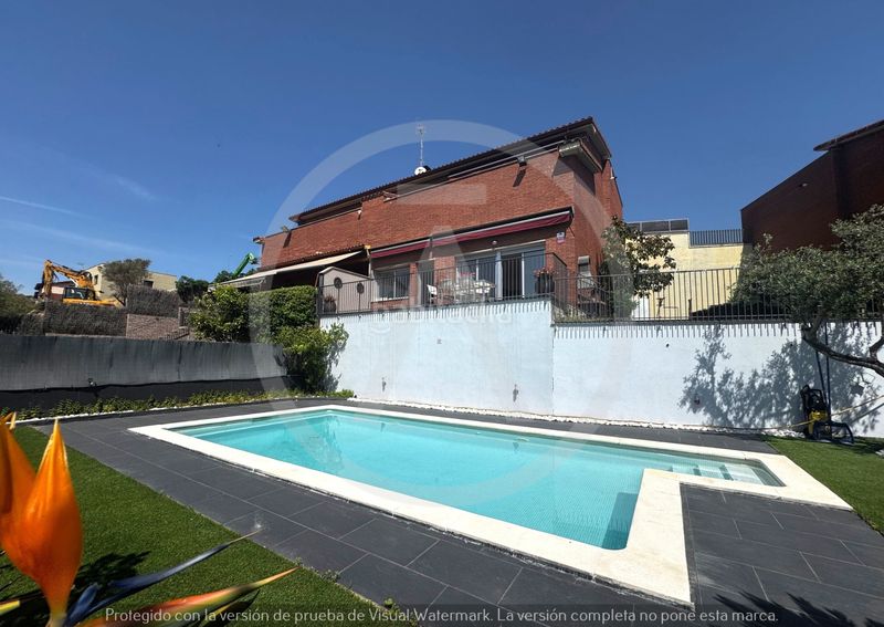 Foto 2d487226-0ba9-4df4-94d6-22271f8a3a2a. Casa amb calefacció aparcament piscina a Can Palet de Vista Alegre Terrassa