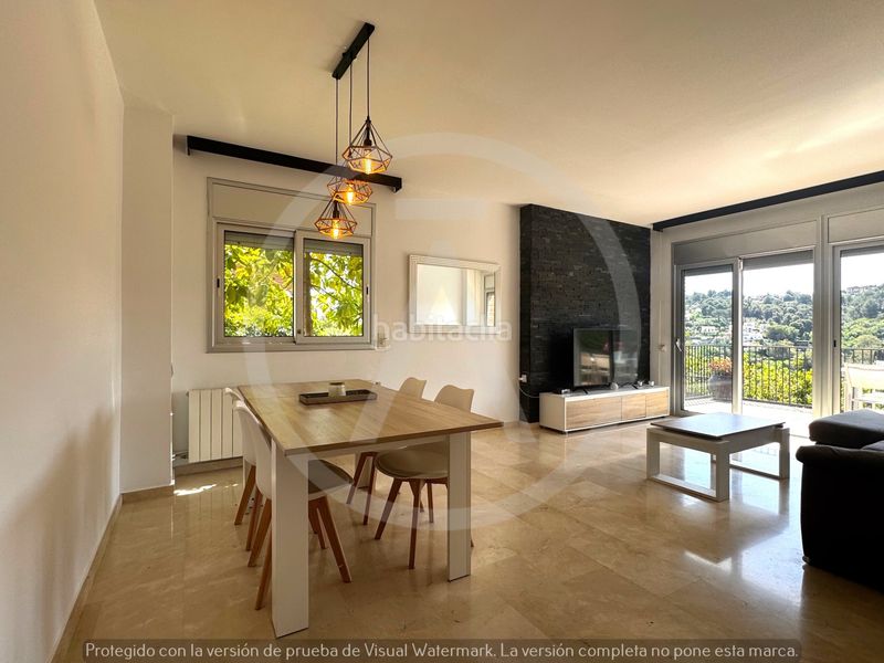 Foto 8d15ab37-24e2-4dc4-aaec-ff1234b870d8. Casa amb calefacció aparcament piscina a Can Palet de Vista Alegre Terrassa