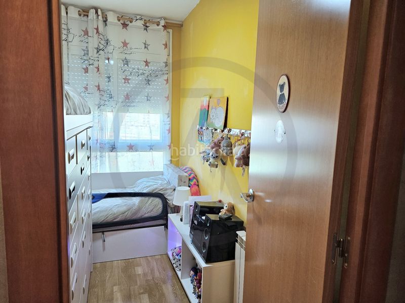 Foto 2c277ddf-4b97-4d3d-bdf7-b8b77b9975bd. Pis amb calefacció aparcament a Can Rull Sabadell