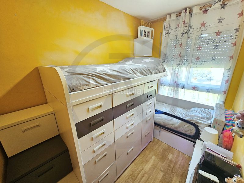 Foto 5553e573-2eb3-4a85-8104-af779680227b. Pis amb calefacció aparcament a Can Rull Sabadell