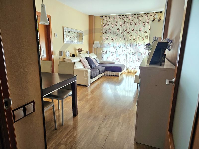 Foto d93f490e-7e27-4584-b92a-6b7923921722. Pis amb calefacció aparcament a Can Rull Sabadell