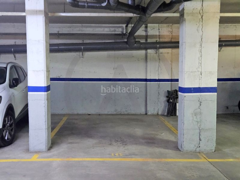 Foto eaa33a57-9a75-4b40-8c63-0e9e0eec7c8f. Pis amb calefacció aparcament a Can Rull Sabadell