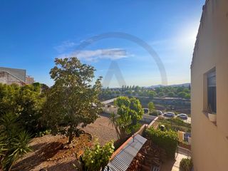 Appartement  Carrer de sant llorenç. Todo en planta 1 solo vecino!