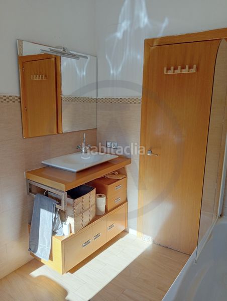 Foto 5e1f7da1-a843-4260-9a97-5e80617fdc23. Pis amb xemeneia calefacció a Matadepera