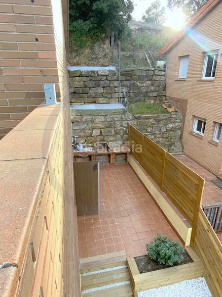 Casa pareada casa bipareada a Can Palet de Vista Alegre en Terrassa