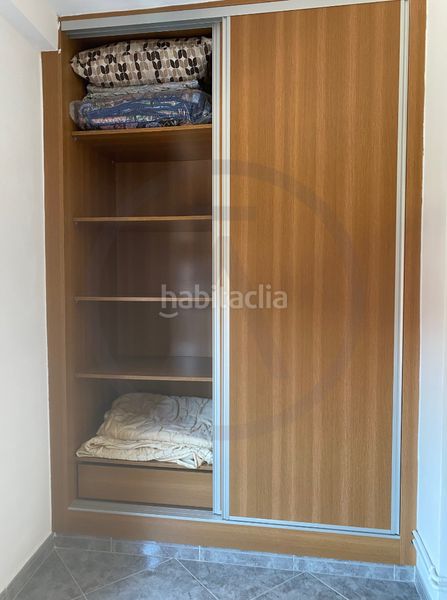 Casa  con amplio garaje, amplia buhardilla y terraza en Terrassa