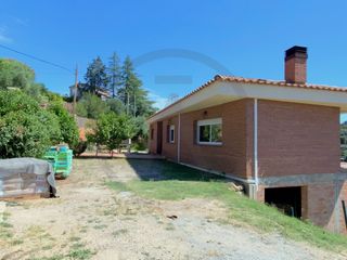 Chalet  Camí de can sanahuja. Cercana al centro y con  vistas impresionantes!