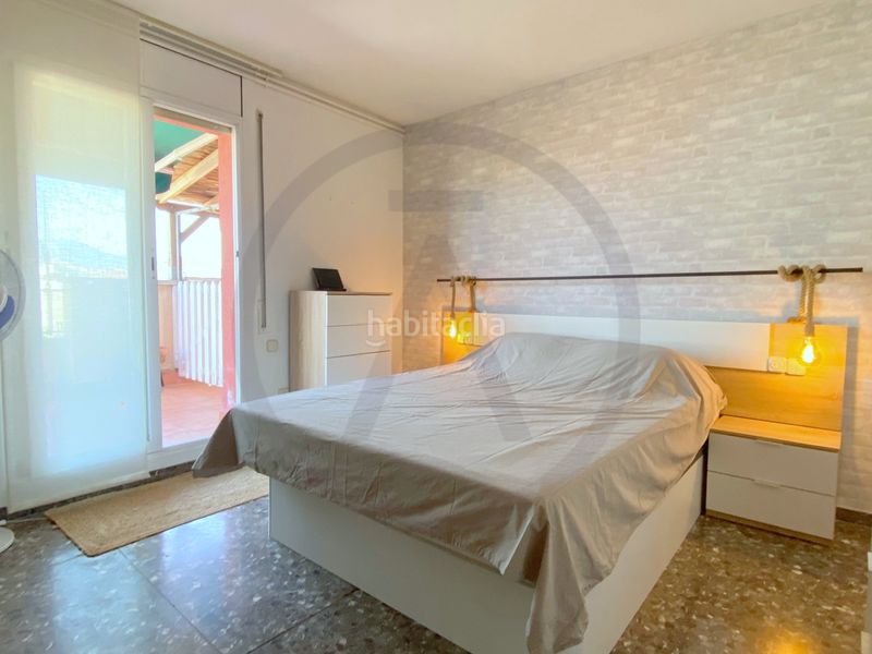 Foto b2d5f13d-9f7c-4917-8e6f-6bd4d2dd947d. Àtic amb calefacció a Segle XX Terrassa