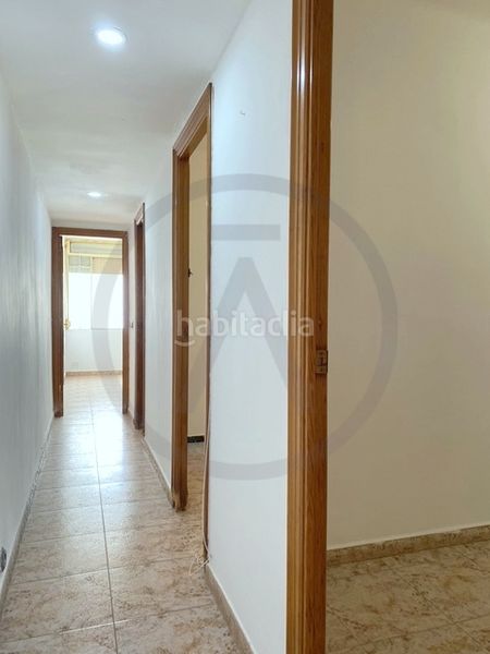Foto cc504213-d6a9-4e9f-8662-913863e94bda. Pis a Els Merinals Sabadell