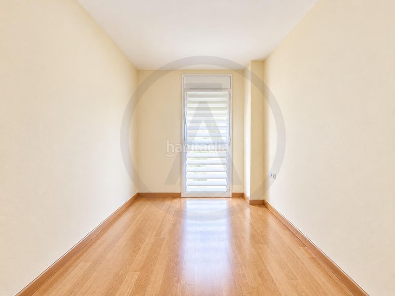 Foto 07ffb0a0-6994-4fc0-a94d-46d042b84f96. Flat in carrer del col·legi 41 in Barri del Centre Terrassa