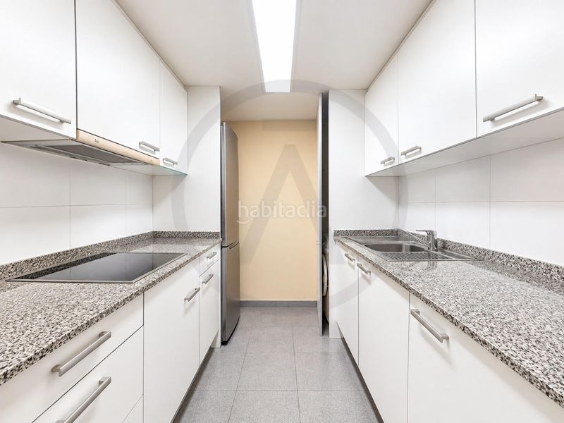 Foto ee5b489a-7b1f-4c51-8b38-02993e994ac4. Flat in carrer del col·legi 41 in Barri del Centre Terrassa