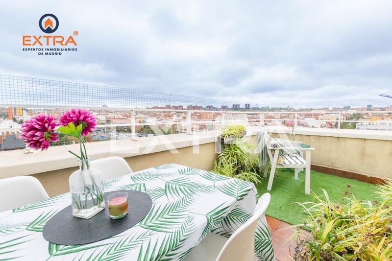 Foto 0c71dd05-5e81-4189-a698-dd72494c5248. Dachwohnung mit heizung in Adelfas Madrid