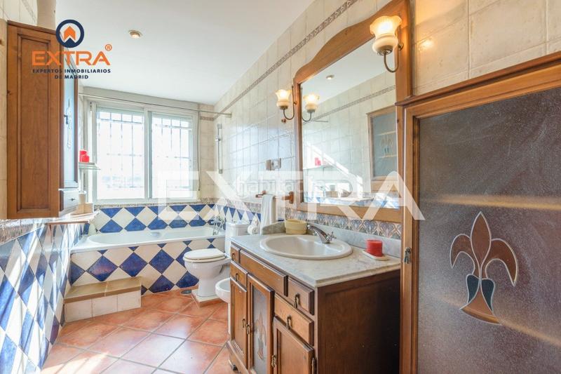 Foto 19492fce-ceec-4e5f-be28-04a76e879651. Dachwohnung mit heizung in Adelfas Madrid