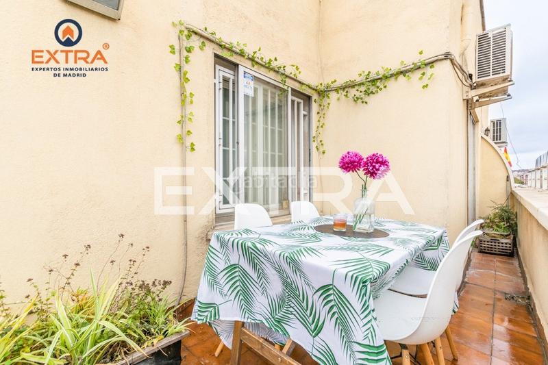 Foto 1ecaa05b-5d76-4d55-adda-eccab6c539b5. Dachwohnung mit heizung in Adelfas Madrid