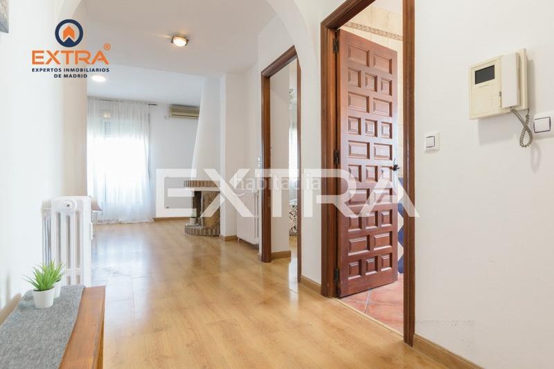 Foto 60ea27d7-acfa-47c5-8583-4f49d350f3ae. Dachwohnung mit heizung in Adelfas Madrid