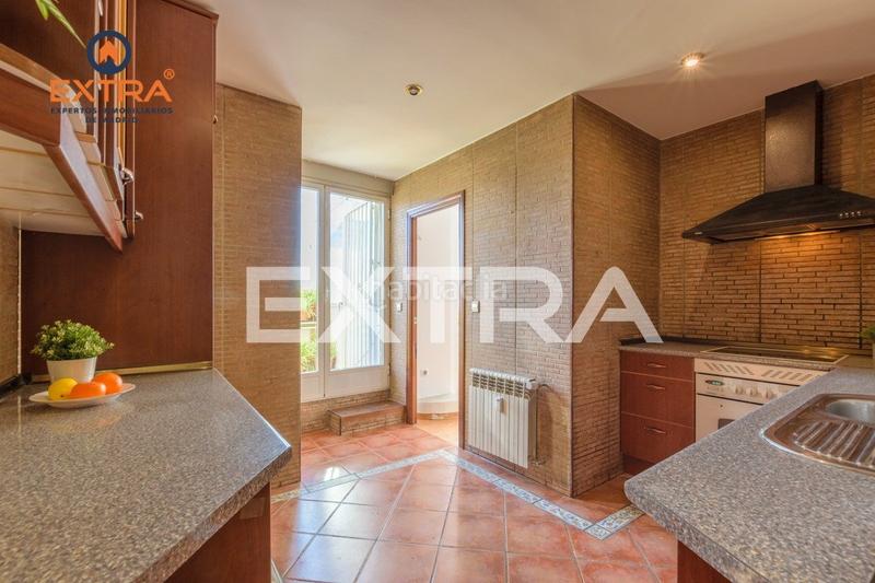 Foto 624c880b-a0dc-49b8-bb38-abf6214ad2c3. Dachwohnung mit heizung in Adelfas Madrid