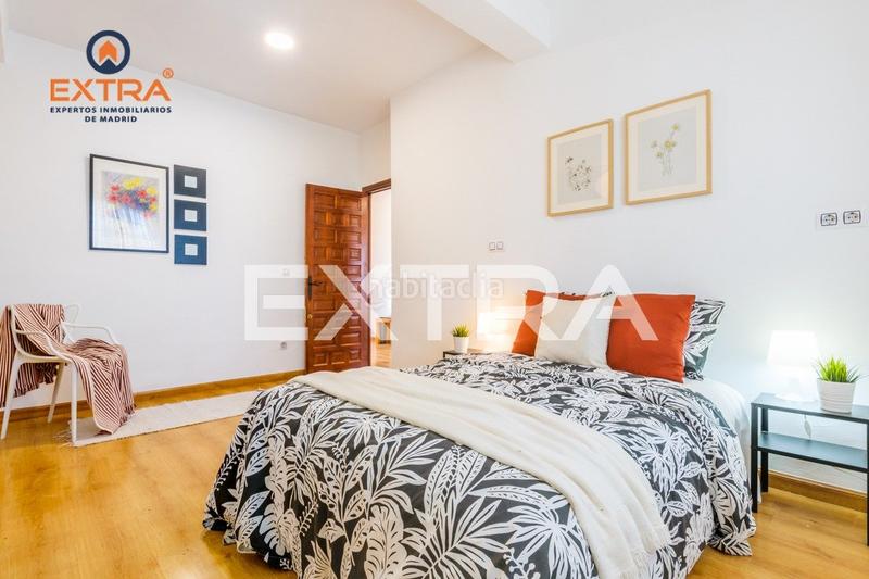 Foto 8d65bff8-1ccb-47d4-9c46-0cf2e11eebaf. Dachwohnung mit heizung in Adelfas Madrid