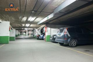 Aparcament cotxe  Calle la hiruela. Extra inmobiliaria vende plaza de garaje.