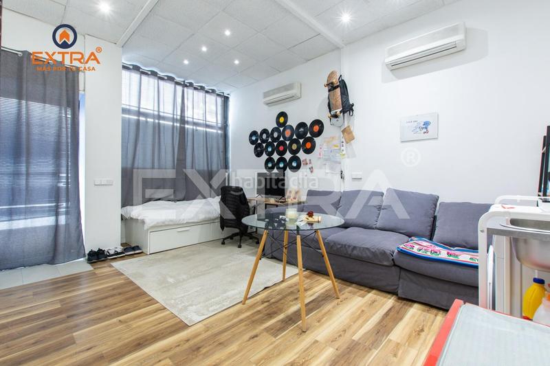 Foto 52d6cf53-d4ea-4595-9438-0869a3bb17f9. Local comercial ideal inversion ! loft con rentabilidad del 6 en Prosperidad en Madrid