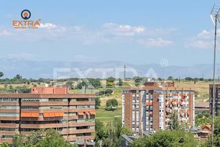 Xalet a Peñagrande. Chalet independiente, para entrar a vivir. en peñagrande. madrid